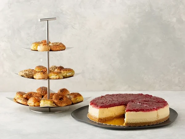 Gold Paket - Frambuazlı Cheesecake (10-12 Kişilik)
